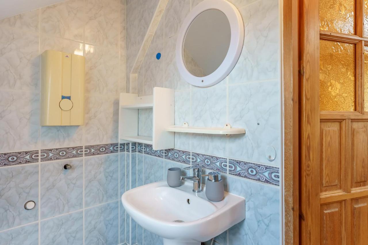 Klimatyczny Apartament Przy Bulwarze Optima Lägenhet Kołobrzeg Exteriör bild